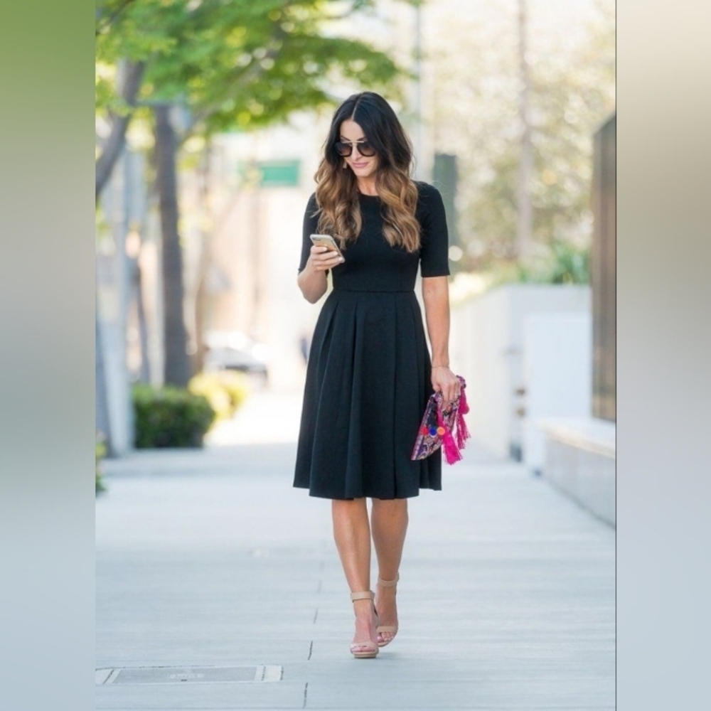 *Classy Black Fit And Flare Viscose Tea Dress - Picture 2 of 12